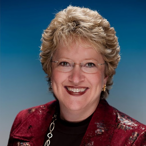 Cindy Barnard Photo 37