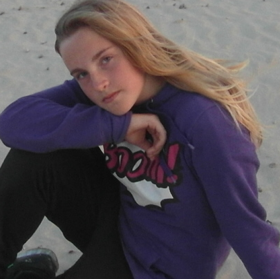 Alexandra Richter Photo 19