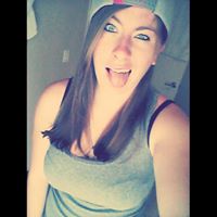 Elizabeth Ladd Photo 17