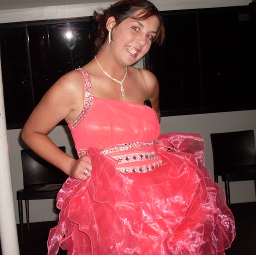 Laura Bishop Photo 21