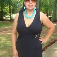Delia Flores Photo 26