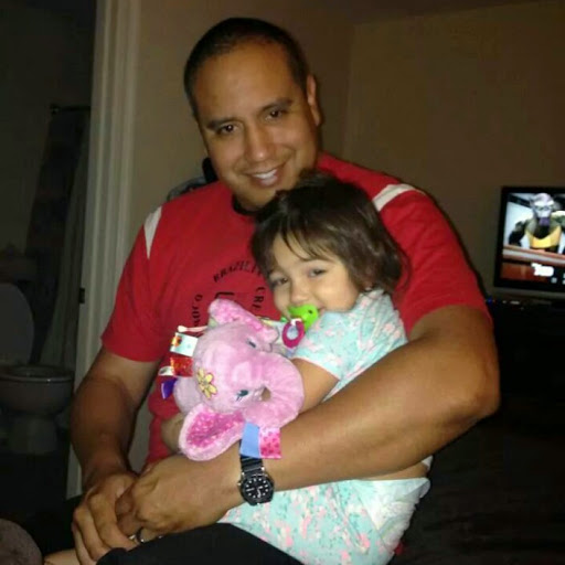 Carlos Alvarado Photo 29