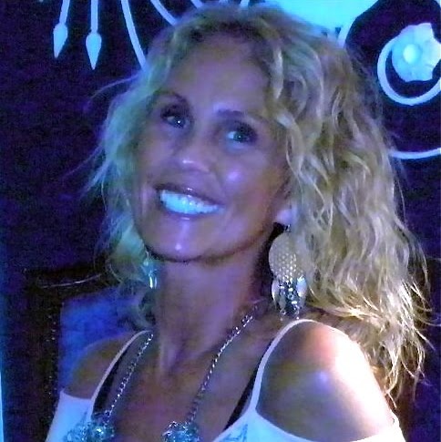 Janet Ford Photo 8