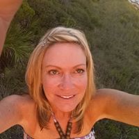 Kelley Martin Photo 50