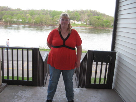 Rachel Bush Photo 36