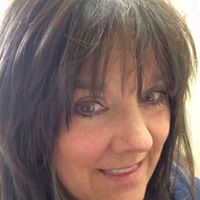 Michelle Lehman Photo 22