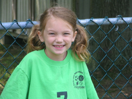 Aimee Maynard Photo 1