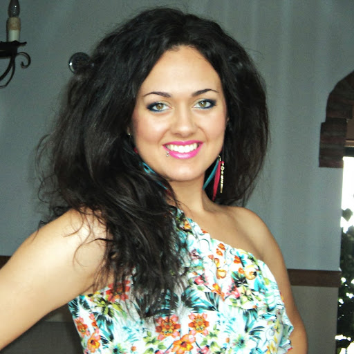 Maria Borrero Photo 20