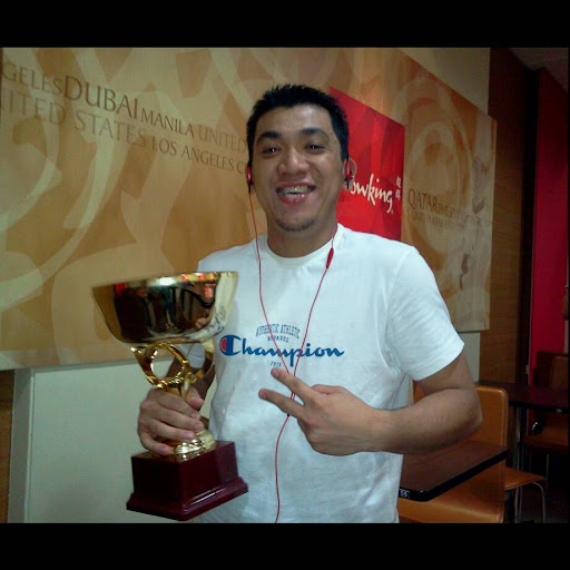 Dennis Dominguez Photo 16