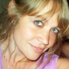 Elizabeth Deblock Photo 10