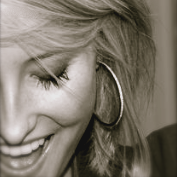 Meredith Hughes Photo 39