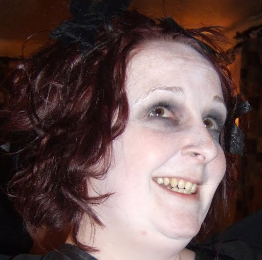 Vicky Sanders Photo 12