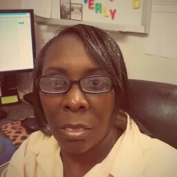 Beverly Evans Photo 28