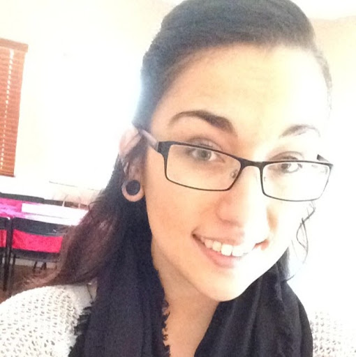 Michelle Martinez Photo 35