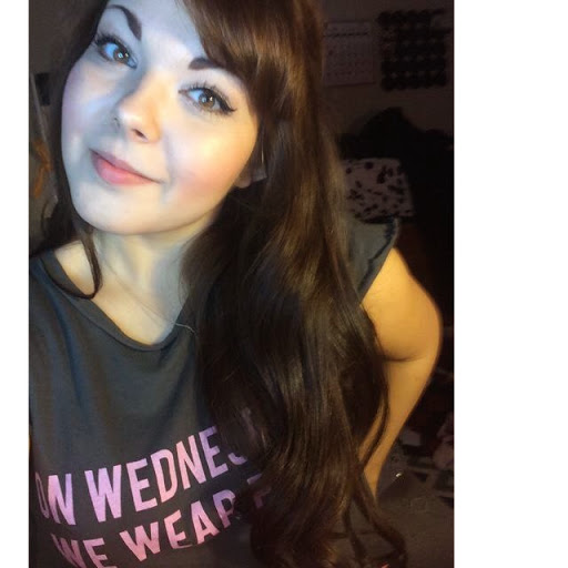 Katherine Steele Photo 23