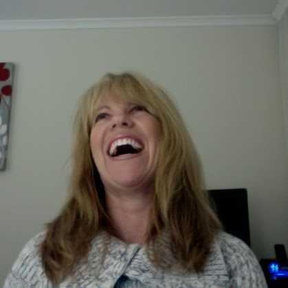 Angela Bird Photo 17