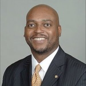 Kenneth Brownlee Photo 8