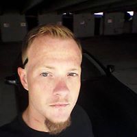 Darren Snyder Photo 11