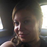 Stephanie Pacheco Photo 26