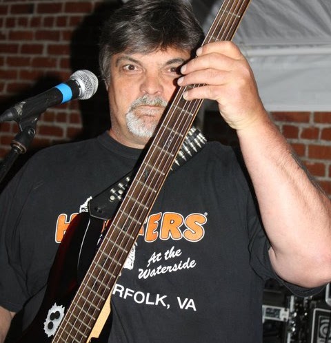 Sandy Riddle Photo 10