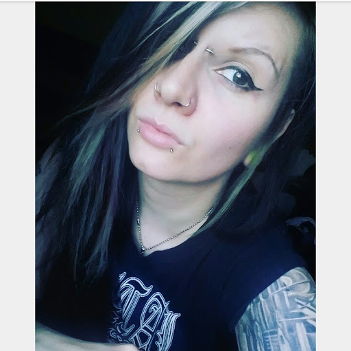 Sarah Storm Photo 16