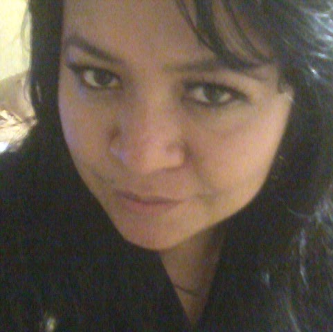 Ada Luna Photo 8