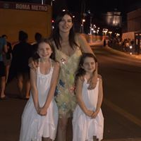 Sandra Willoughby Photo 15