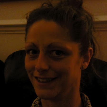 Tracy Dean Photo 21