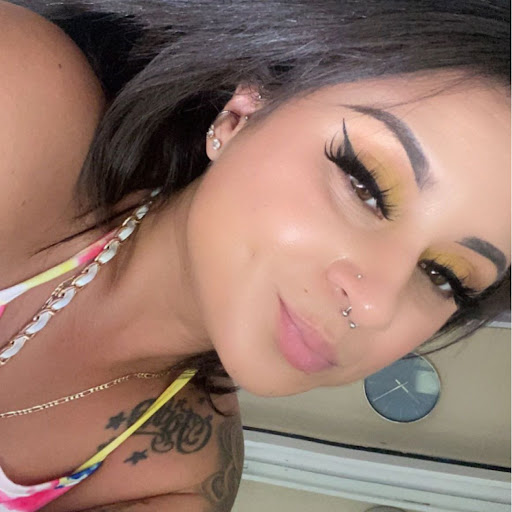 Crystal Fuentes Photo 13