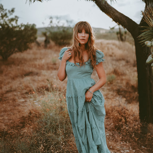 Ruth Collins Photo 10
