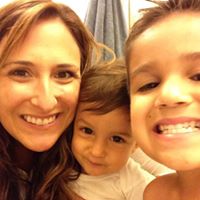 Elizabeth Duran Photo 6