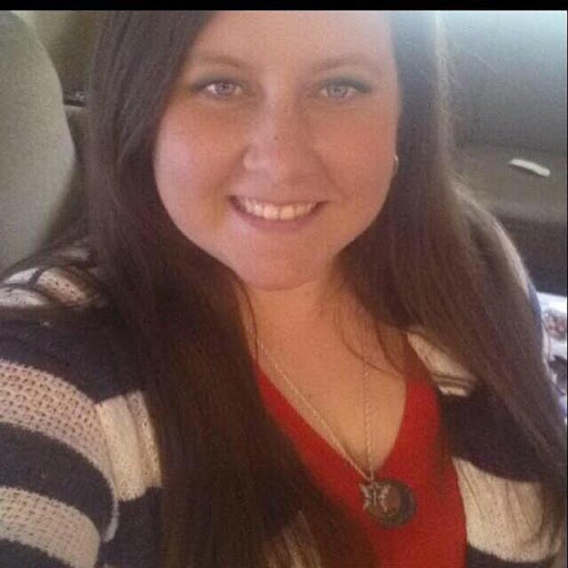 Elizabeth Mcdaniels Photo 4