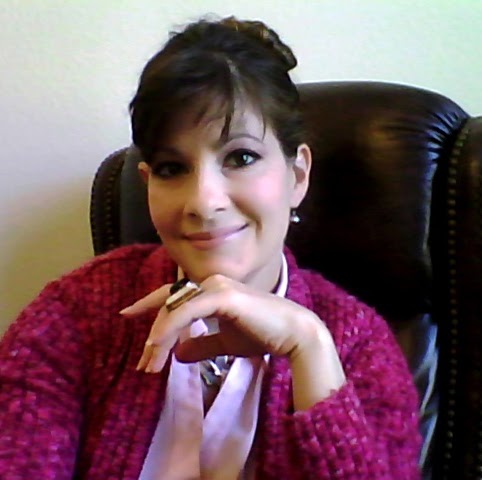 Elizabeth Mcclung Photo 9