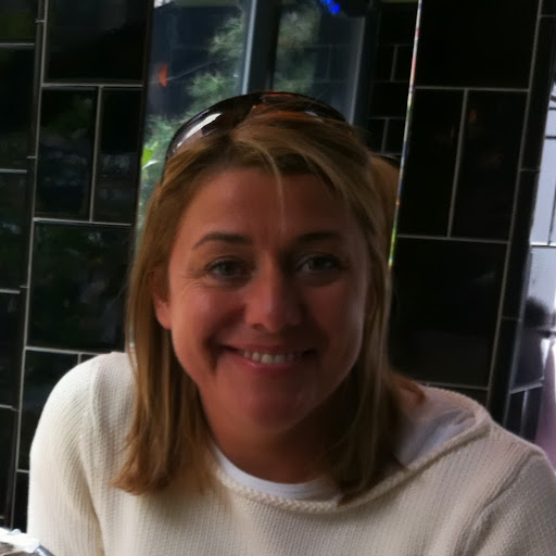 Helene Roberts Photo 15