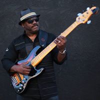 Errick Robinson Photo 4