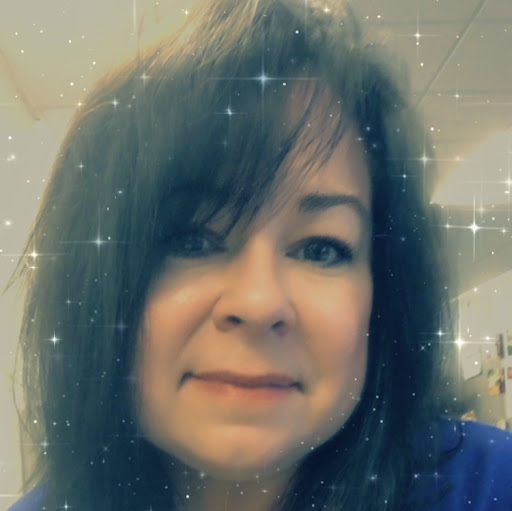 Adrienne Johnson Photo 8