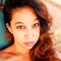 Rebecca Fernandes Photo 31