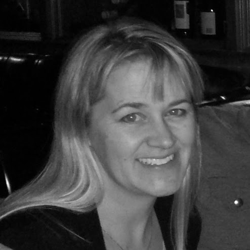 Wendy Hamilton Photo 29