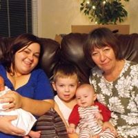 Anna Burks Photo 26