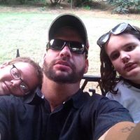 Robert Tharp Photo 13