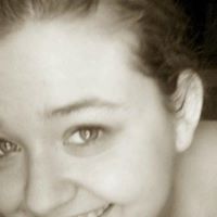 Stephanie Ulmer Photo 18