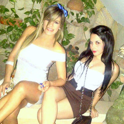 Angela Perez Photo 34