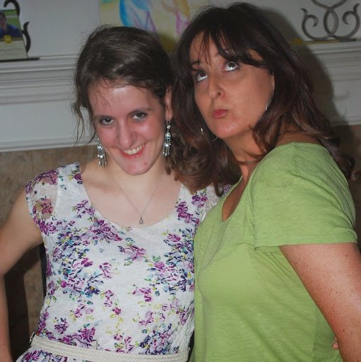 Ann Murphy Photo 42