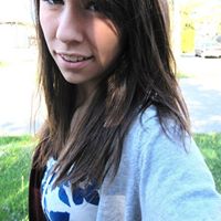 Natalie Bainbridge Photo 7