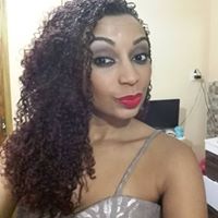 Julie Borges Photo 14