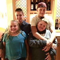 Kenneth Moro Photo 12