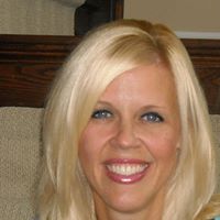 Andrea Robertson Photo 25