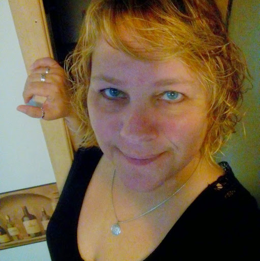 Michelle Sexton Photo 15