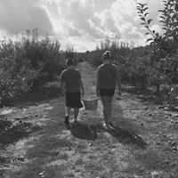 Michele Katz Photo 17