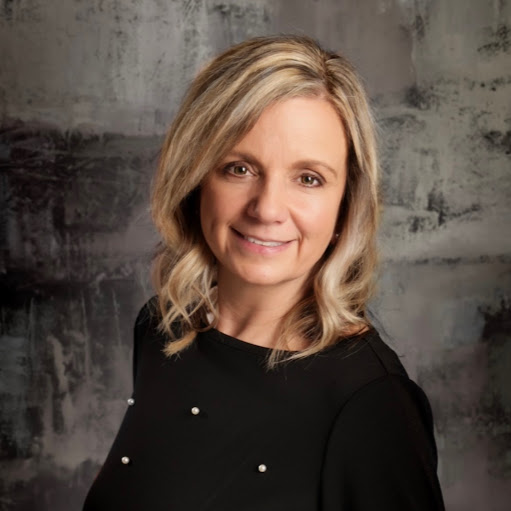 Lisa Vandyke Photo 14